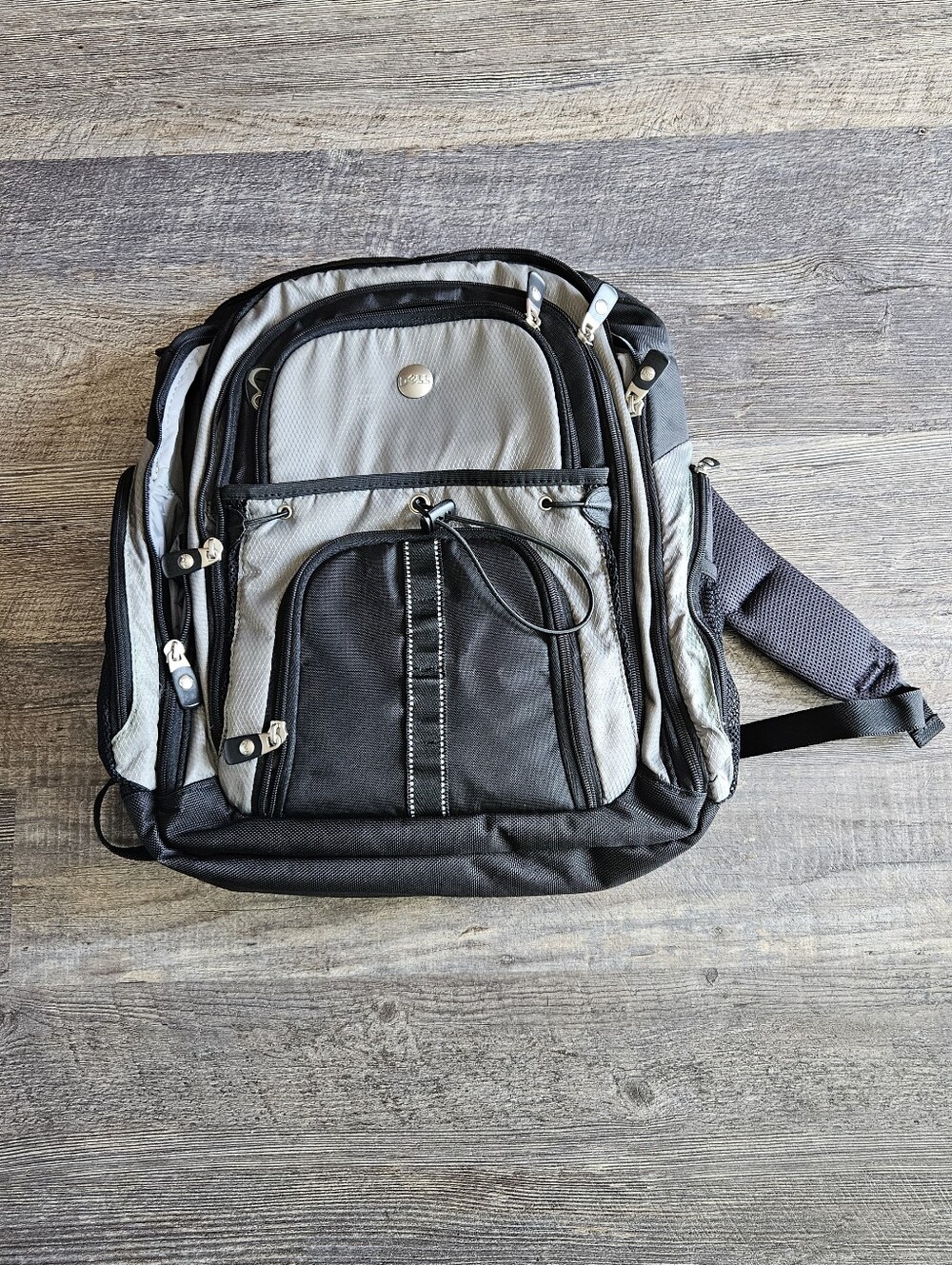 DELL Padded Laptop Backpack Zipper Compartment..Excellent Condition